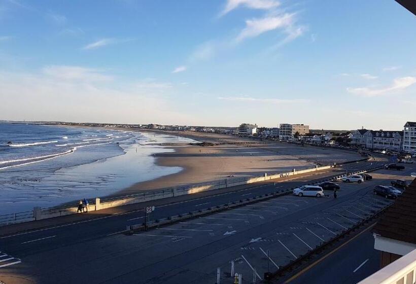 Отель Atlantic Breeze Suites