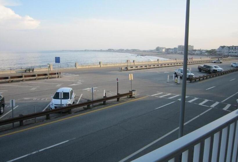 Отель Atlantic Breeze Suites