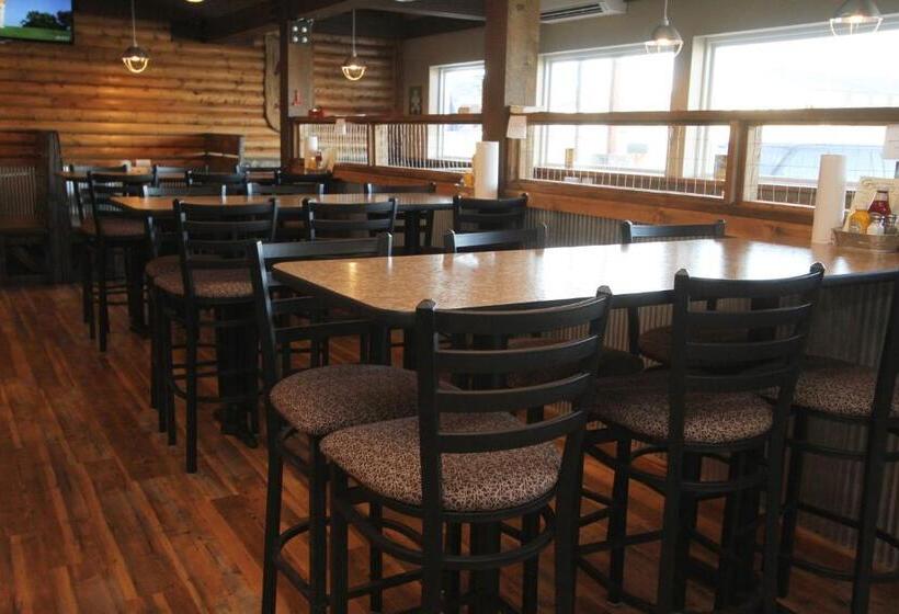 فندق Bowman Lodge & Convention Center