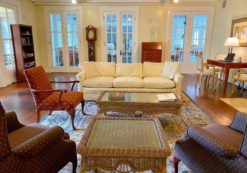 فندق Crystal Bay Historic