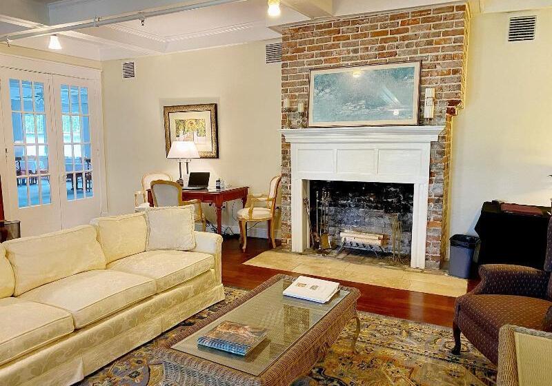 فندق Crystal Bay Historic