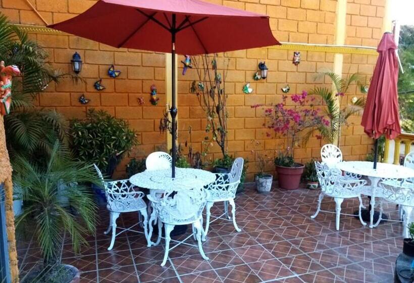 ホテル El Paraiso