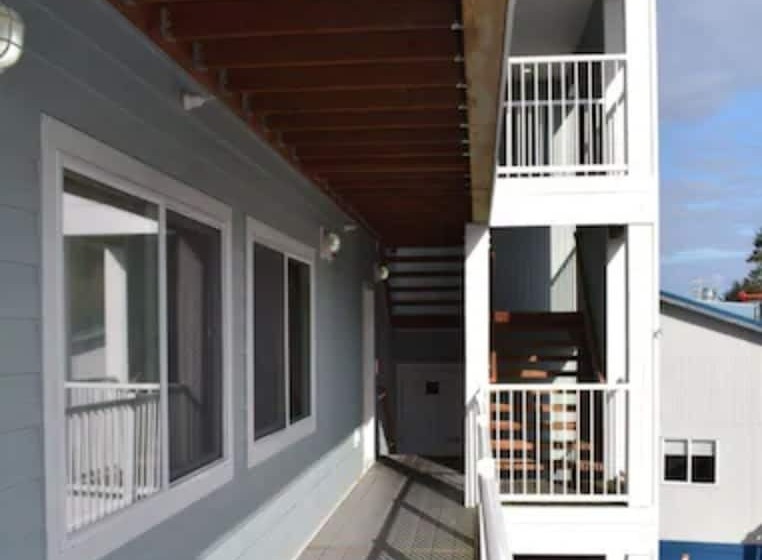 فندق Longliner Lodge And Suites