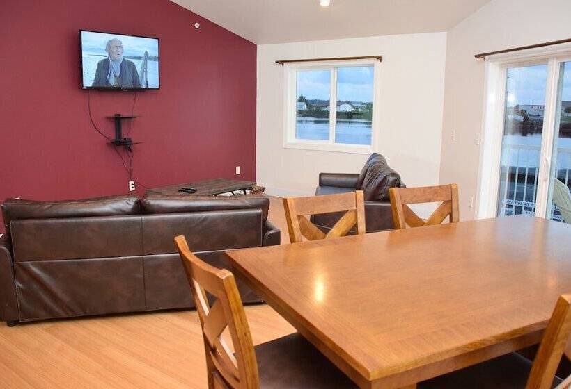 فندق Longliner Lodge And Suites