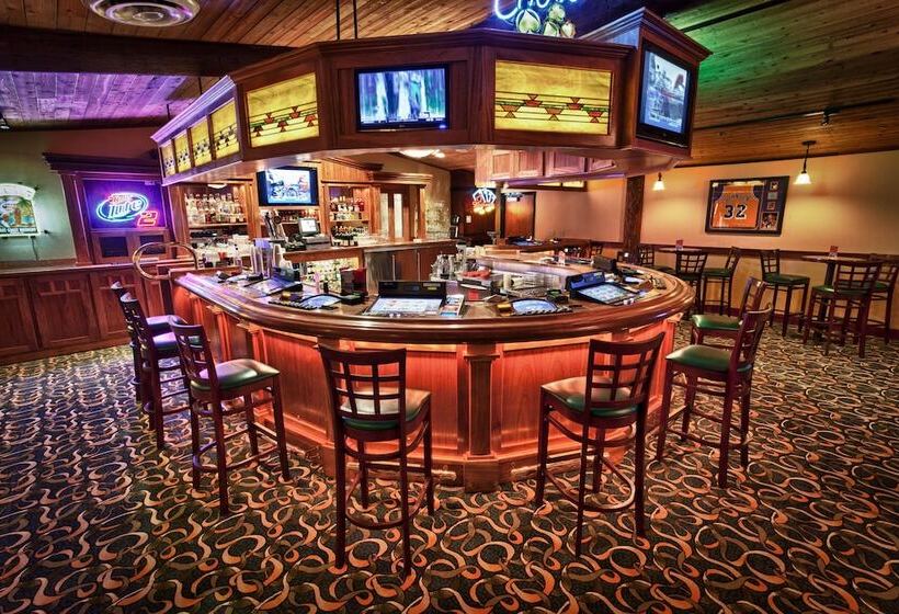 호텔 Lucky 7 Casino &