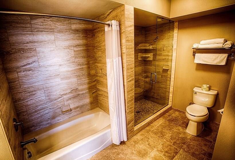 호텔 Lucky 7 Casino &