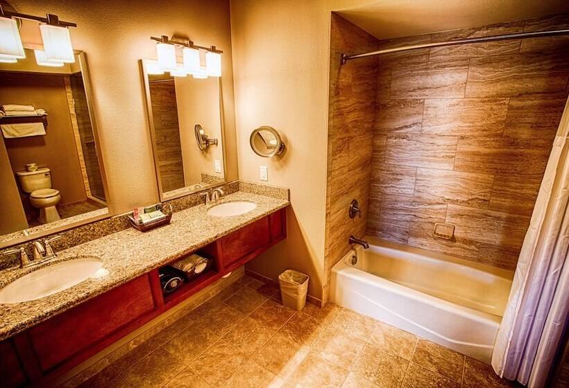 호텔 Lucky 7 Casino &