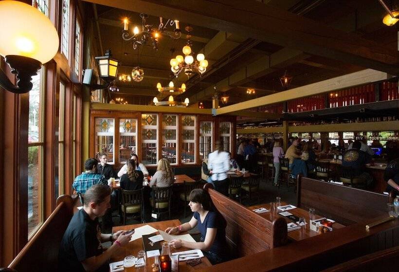 호텔 Mcmenamins Anderson School