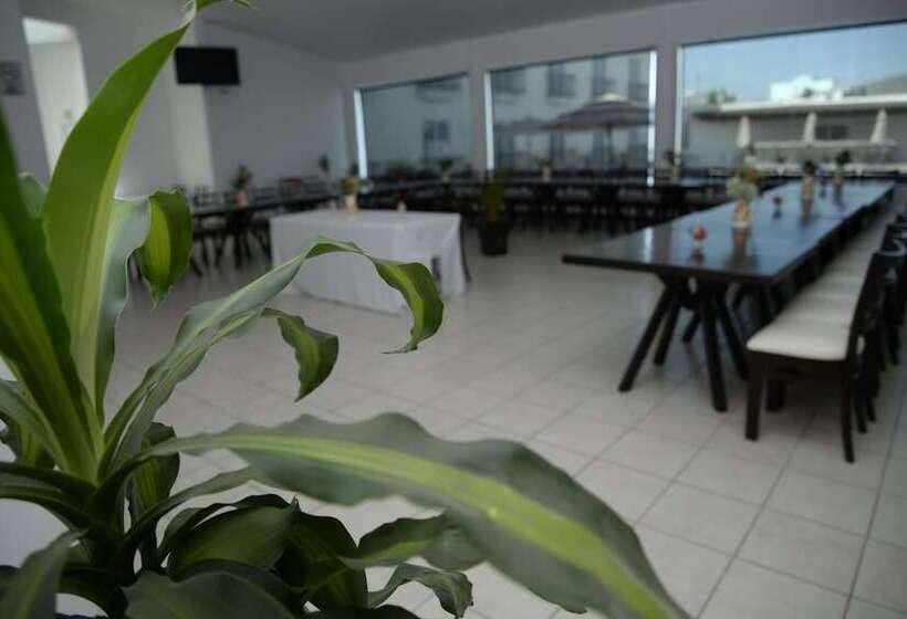 Отель Osalle Inn