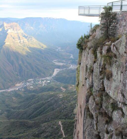 فندق Paraiso Del Oso