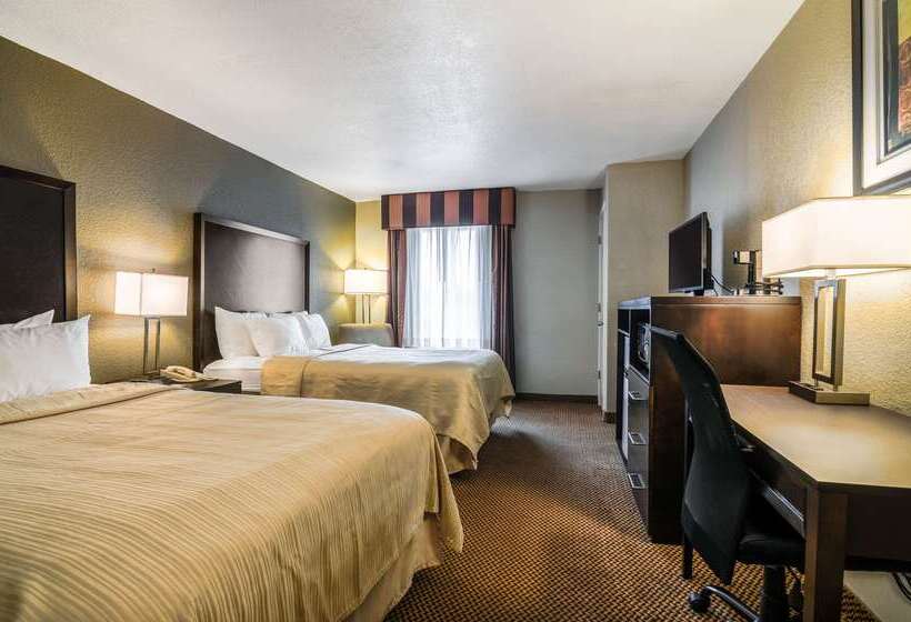 فندق Quality Inn & Suites