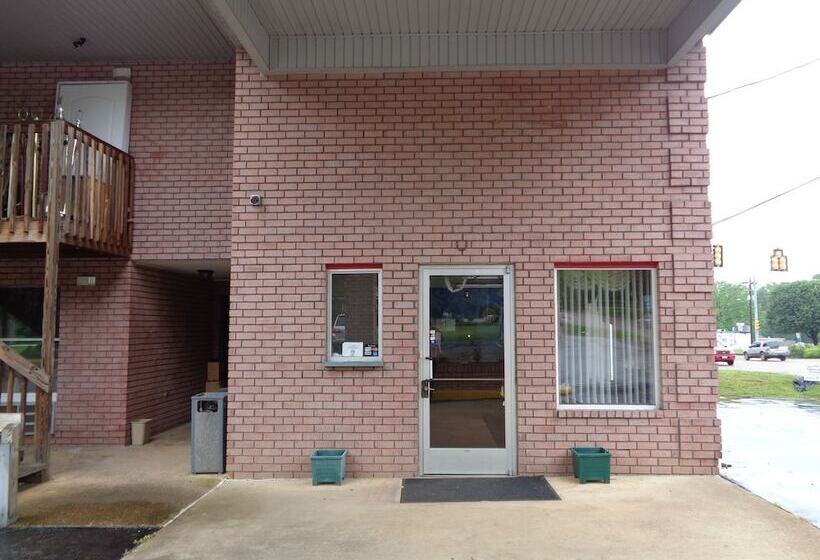 فندق Rodeway Inn