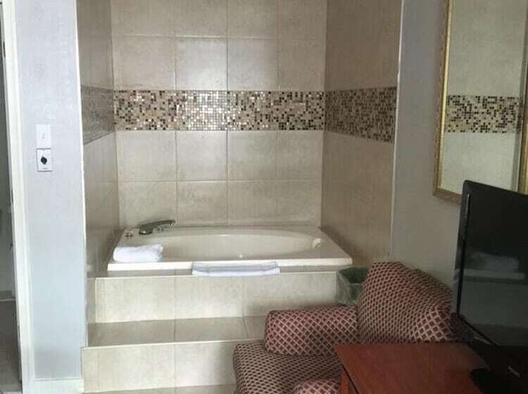בית מלון כפרי Scottish Inn And Suites   Bensalem Philadelphia