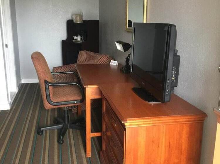 בית מלון כפרי Scottish Inn And Suites   Bensalem Philadelphia