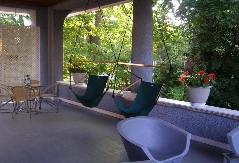 فندق Stewart Inn