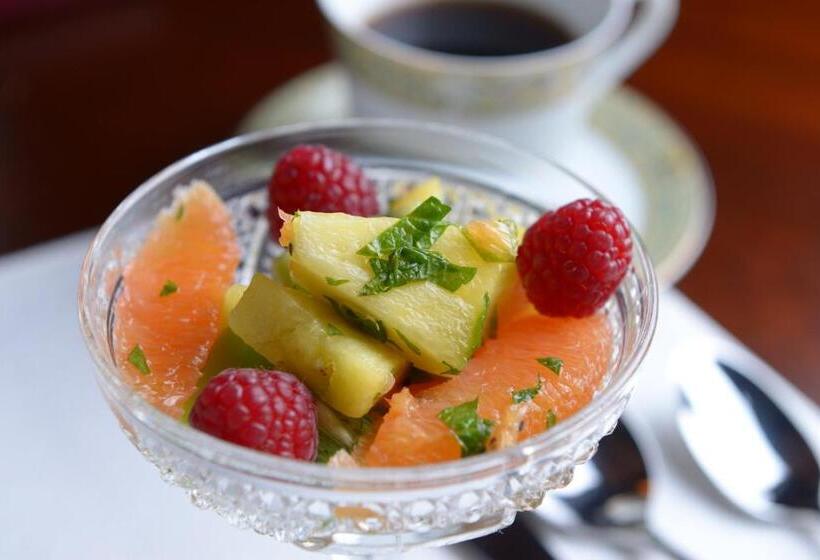 فندق Stewart Inn