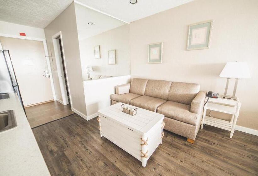 فندق Surf Club Oceanfront