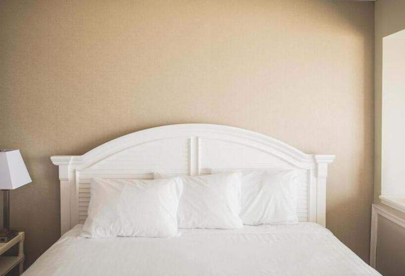 فندق Surf Club Oceanfront