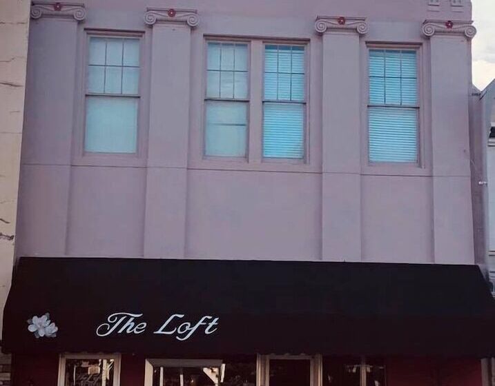 فندق The Loft On The Square