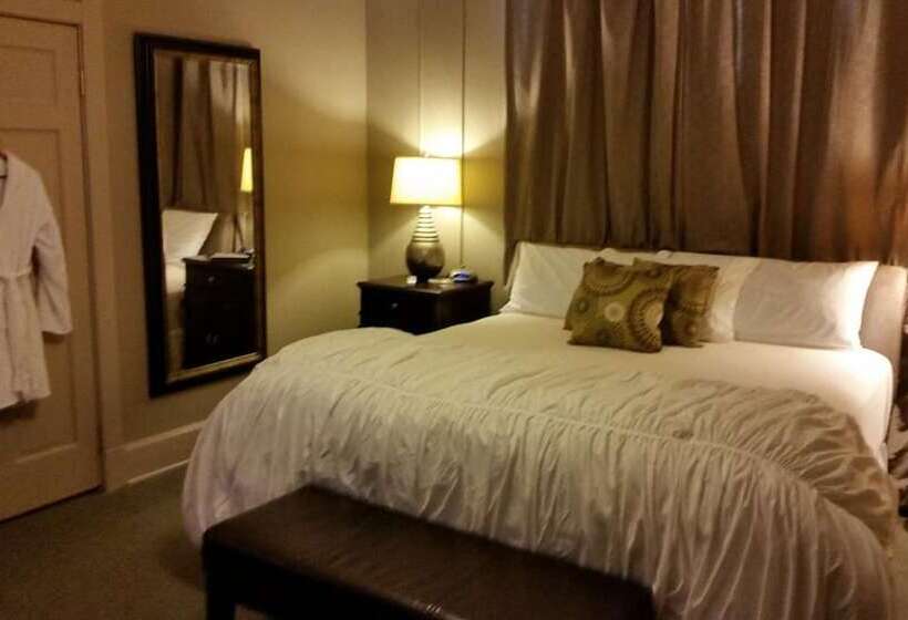 فندق The Loft On The Square