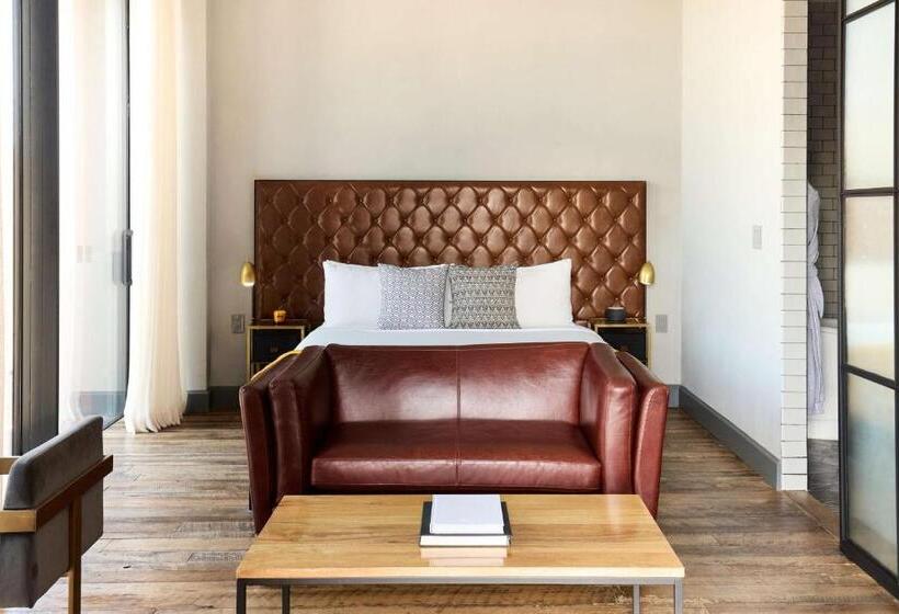 Отель Arlo Williamsburg