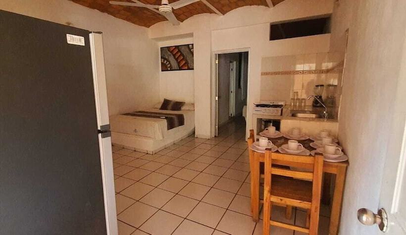 فندق Tropical Suite