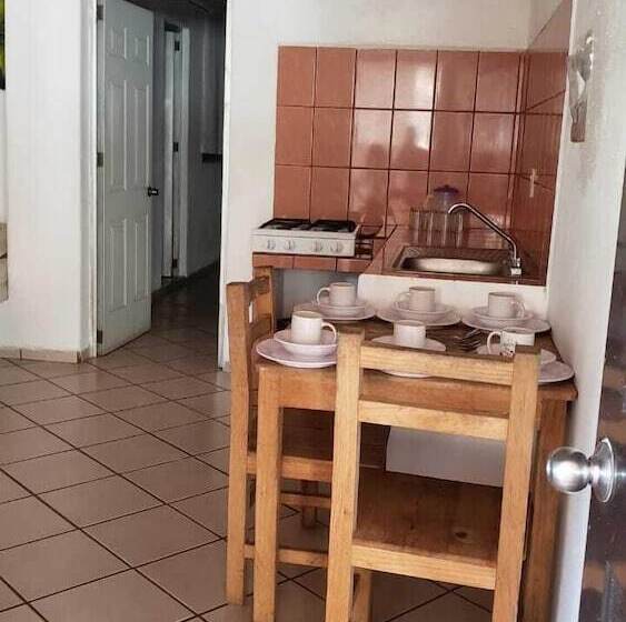 فندق Tropical Suite