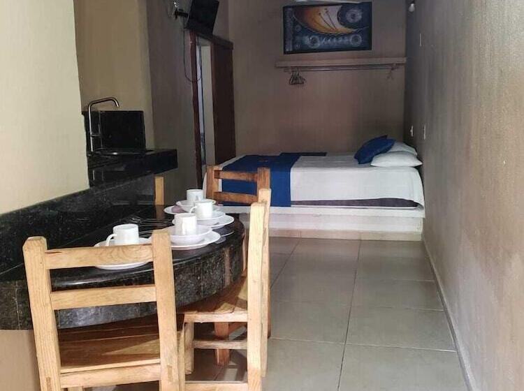 فندق Tropical Suite