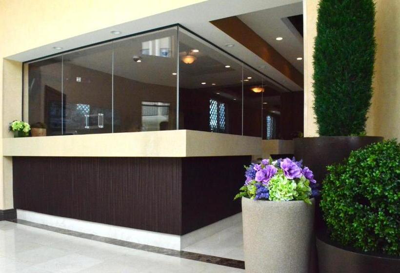 فندق Tuscan Garden Inn