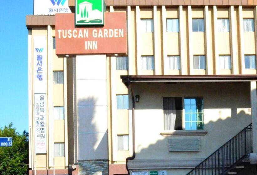 فندق Tuscan Garden Inn