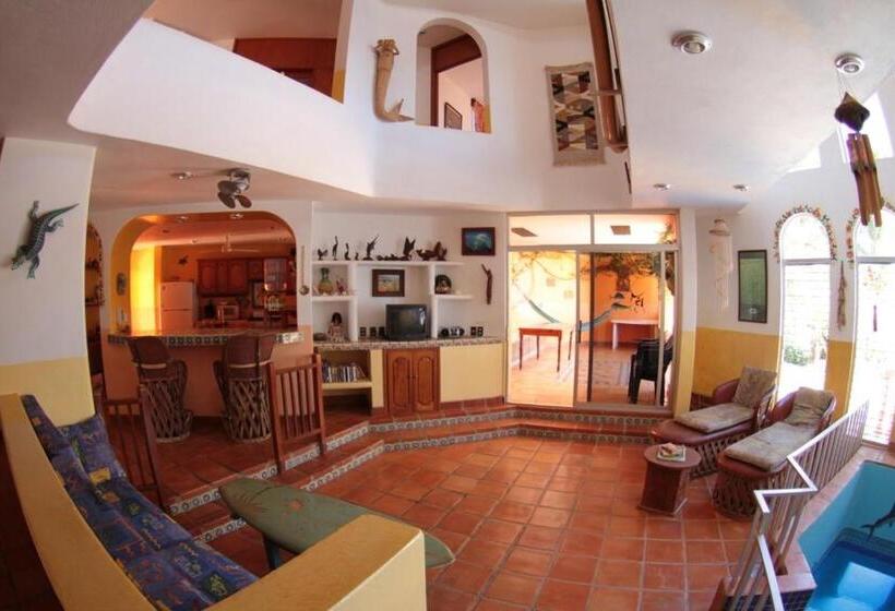 فندق Villa Tropical