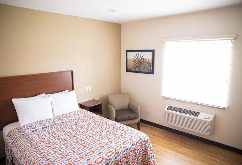 فندق White House Suites