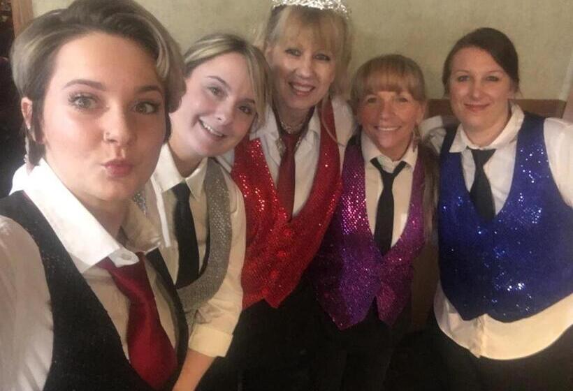 فندق Windbreak Cafe