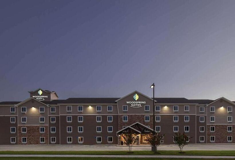 ホテル Woodspring Suites Lafayette