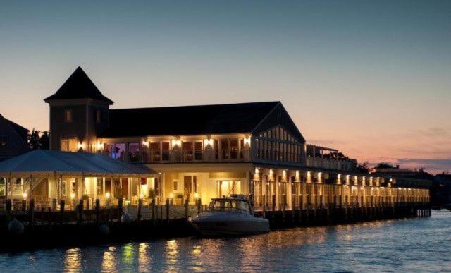 فندق Wychmere Beach Club