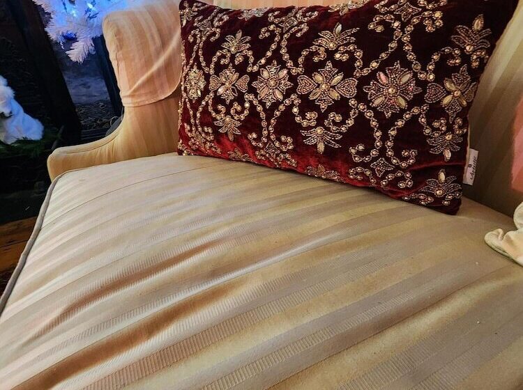 House Of 1833 Bed And Breakfast