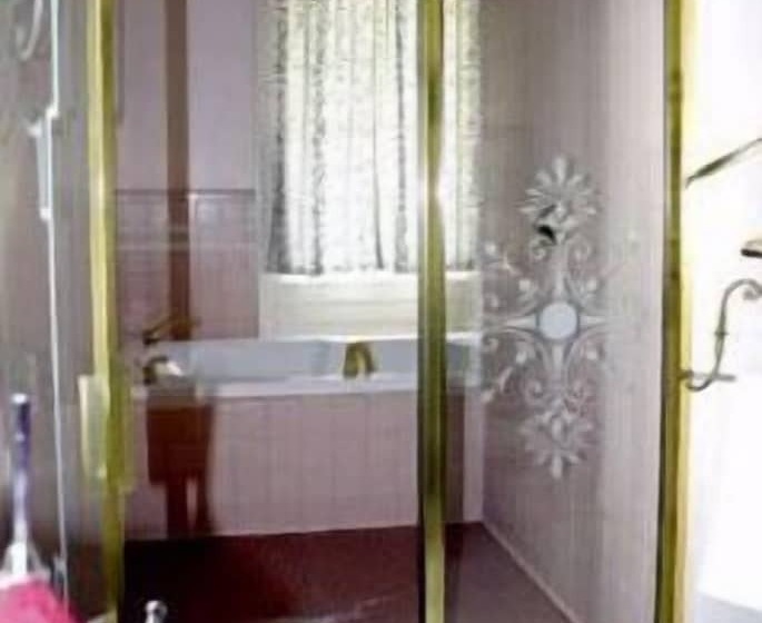 House Of 1833 Bed And Breakfast