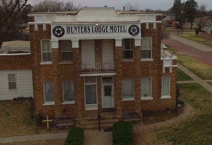 Hunters Lodge Motel