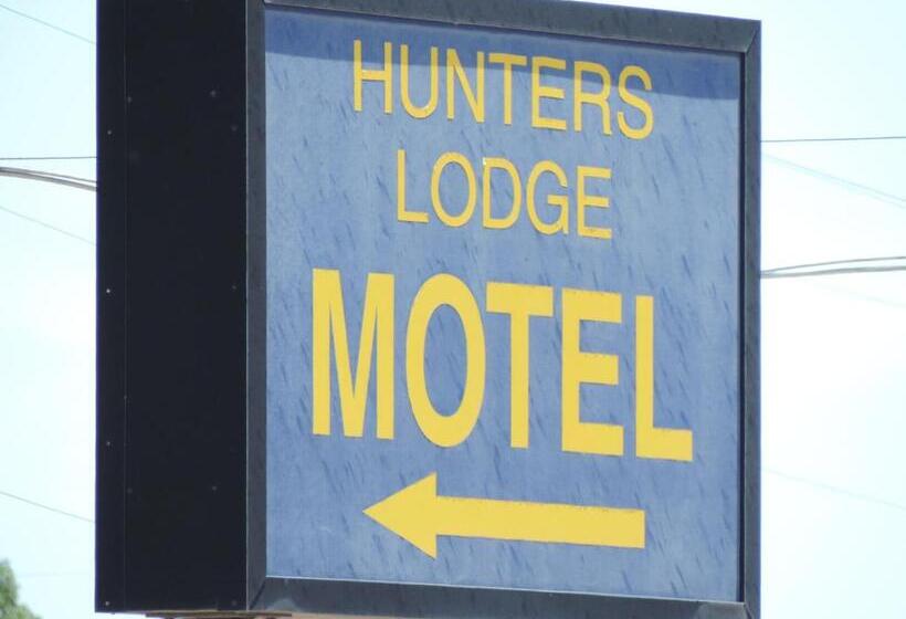Hunters Lodge Motel