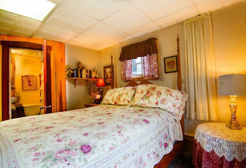 Lily Garden Bed And Breakfast