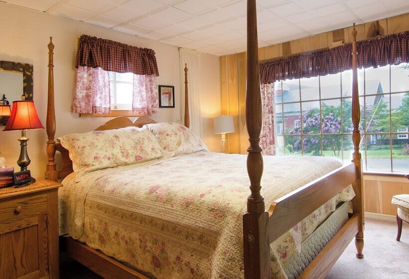 Lily Garden Bed And Breakfast