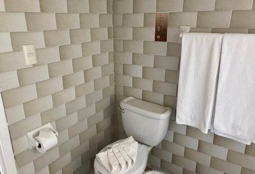 Mama Chuy Hotel & Villas