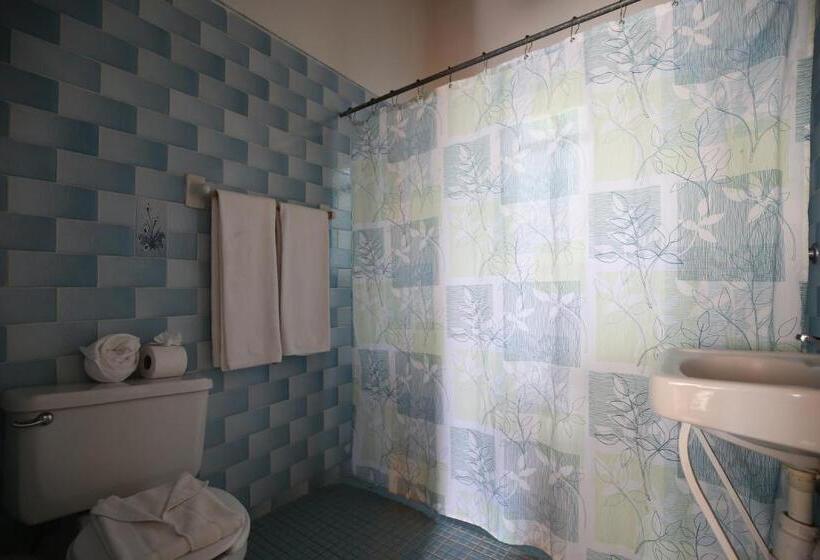 Mama Chuy Hotel & Villas