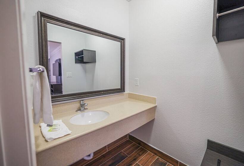 Motel 6, Tustin, Orange County Ca