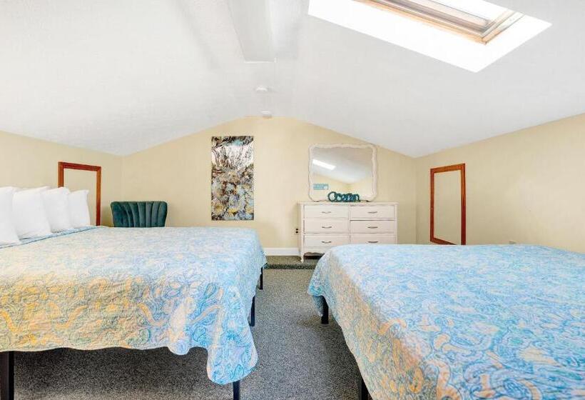 モーテル Abellona Inn & Suites