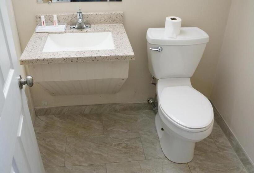 فندق على الطريق Best Stay Inn