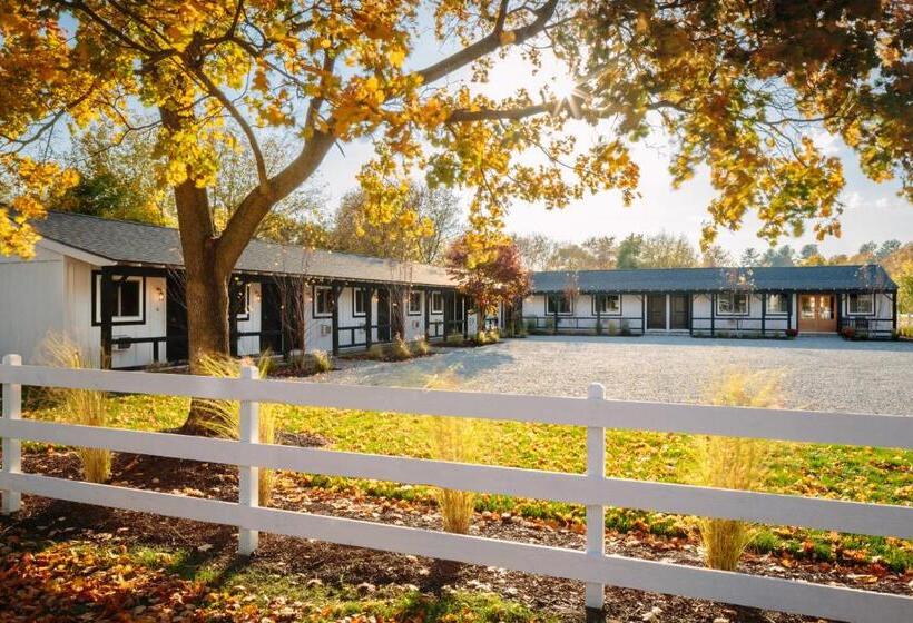 汽车旅馆  Brentwood