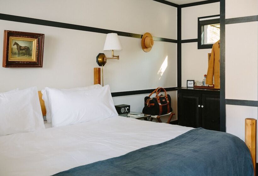 汽车旅馆  Brentwood