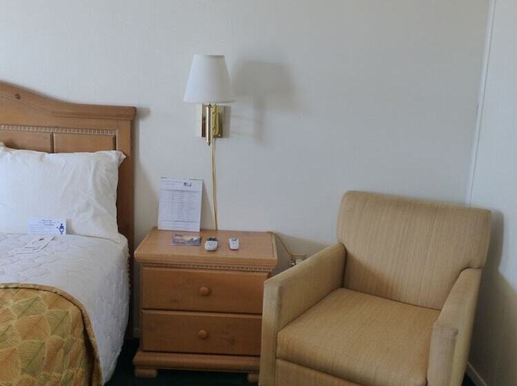 Мотель Carrizozo Inn