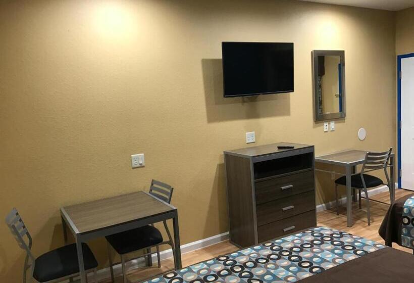 מוטל Deluxe Inn & Suites   Baytown